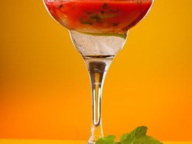 Рецепт арбузного физа с джином и лаймом