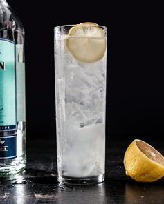 Коктейль Том коллинз