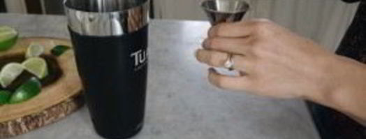 алкогольный коктейль со сливками. Шаг 4