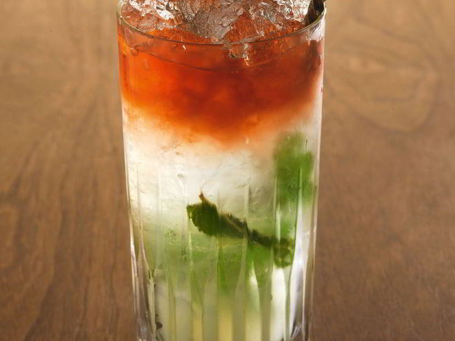 Рецепт коктейля квинс-парк-свизл