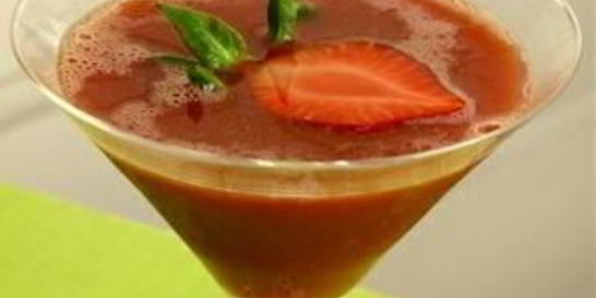 Клубничный коктейль с горячим шоколадом