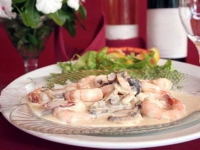 Рецепт креветок с текилой в сливках