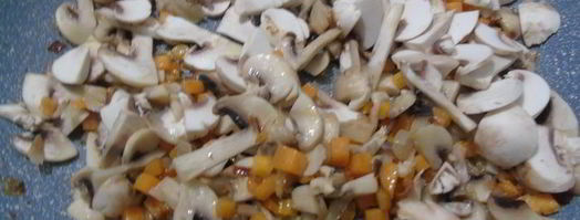 грибное соте с вином и горгонзолой. Шаг 3