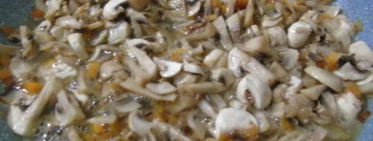 грибное соте с вином и горгонзолой. Шаг 4