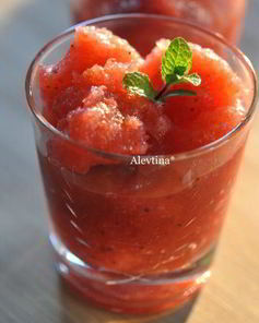 Клубничная гранита с водкой