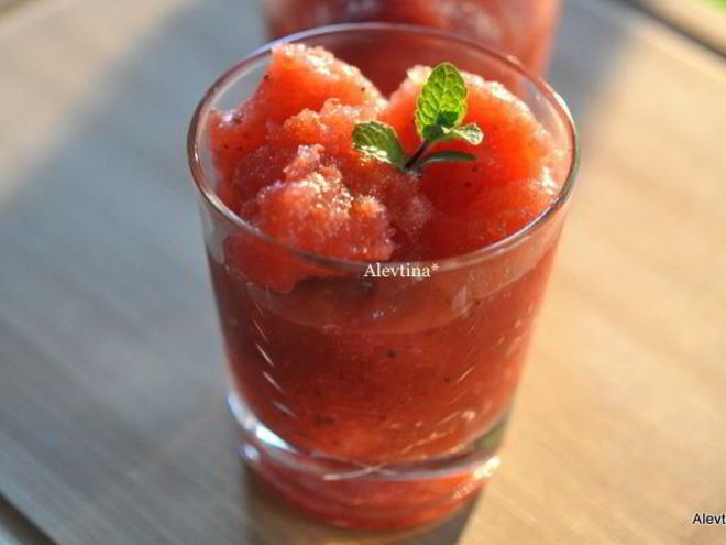 Рецепт клубничной граниты с водкой