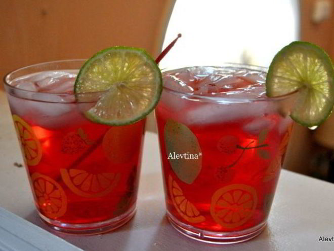 Рецепт клюквенно-малинового коктейль