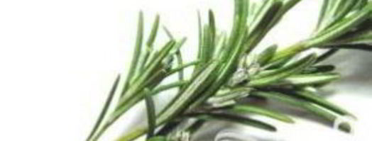 коктейль с клюквой и розмарином. Шаг 4