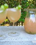 Коктейль с виноградом