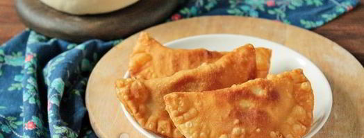 вкусное хрустящее тесто для чебуреков с водкой. Шаг 15