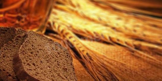 Домашний белый квас из ржаных сухарей