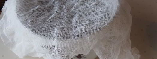 домашний простой окрошечный квас с изюмом. Шаг 7