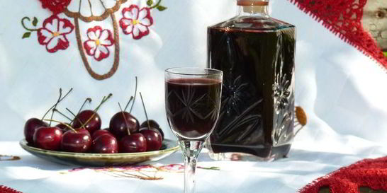 Черешневый ликер