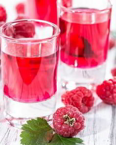 Домашний малиновый ликер с апельсином