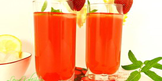 Клубничный лимонад