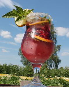 Мохито со смородиной и мятой