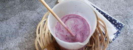 кисломолочный коктейль с черникой и овсяными хлопьями. Шаг 9