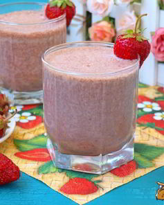 Клубнично-шоколадный молочный коктейль