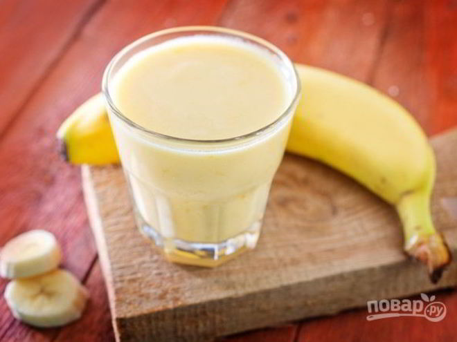 Рецепт коктейля молочного с мороженым и бананом