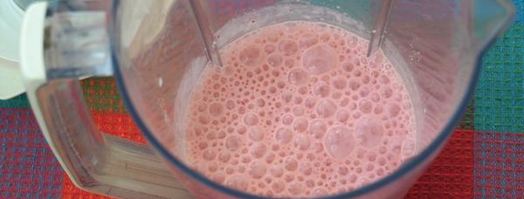 молочный клубнично-банановый коктейль. Шаг 5