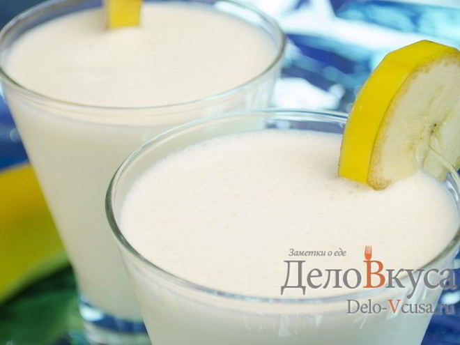 Рецепт молочного коктейля с бананом и мороженым