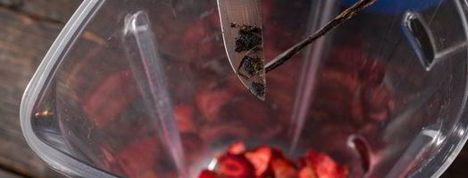 молочный коктейль с сушеными ягодами. Шаг 4