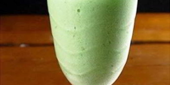 Молочный коктейль с яблоком