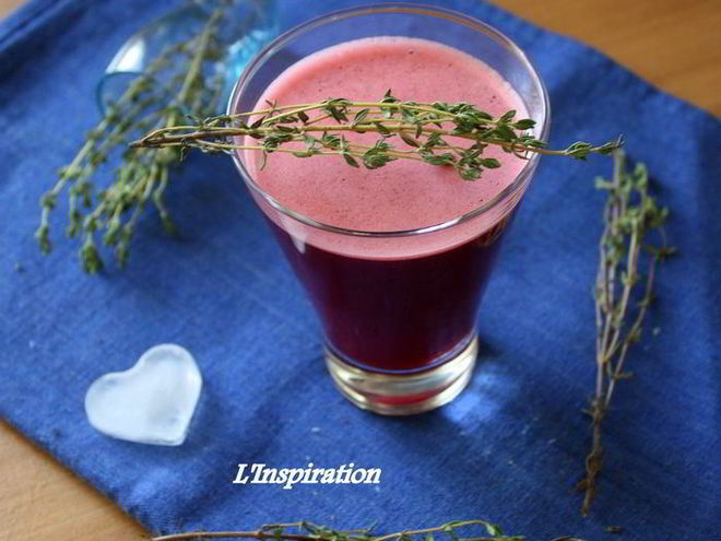 Рецепт морса из черной смородины с тимьяном