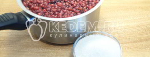 брусничный морс с мятой. Шаг 4