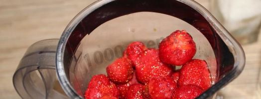 клубничный морс из клубники. Шаг 4