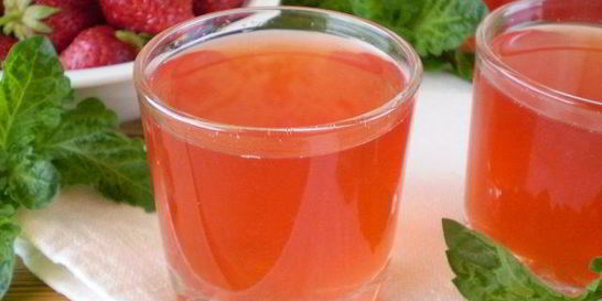 Клубничный морс