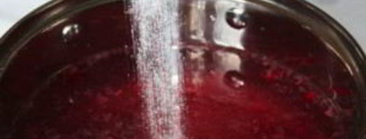 клюквенный морс из замороженных ягод. Шаг 4