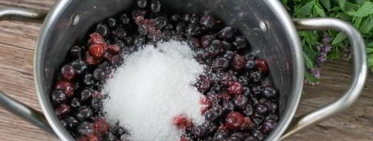 морс из замороженной черной смородины. Шаг 8