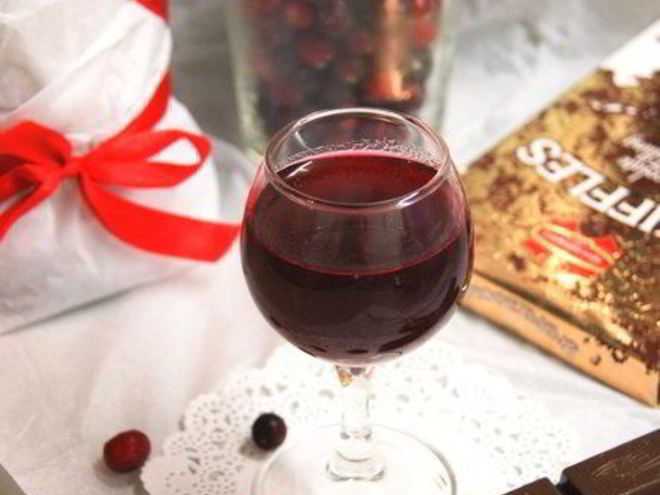 Рецепт клюковки — клюквенной наливки