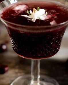 Крепленая наливка из кизила