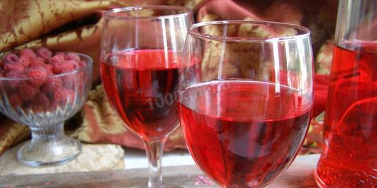 Малиновая наливка из малины