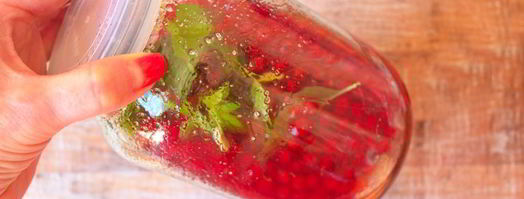 наливка из красной смородины. Шаг 7