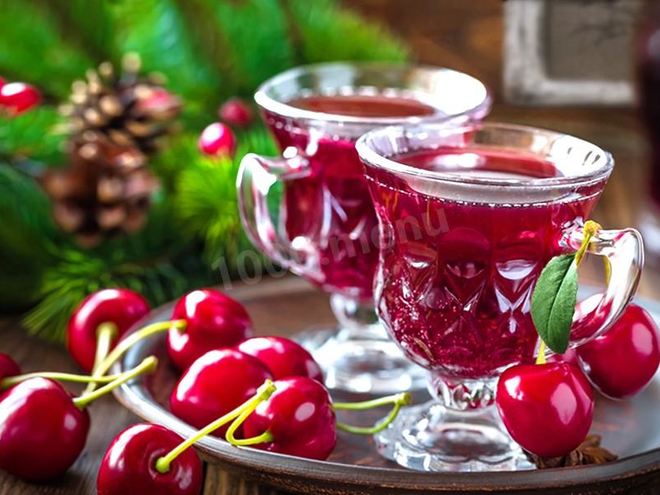 Рецепт вишневой наливки с листьями