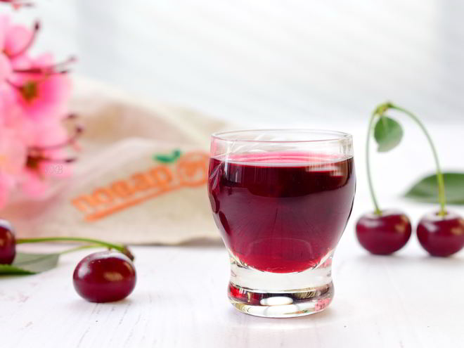 Рецепт вишневой настойки с корицей и гвоздикой