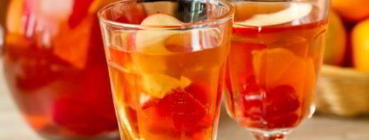 розовая сангрия с клубникой и ванилью. Шаг 8