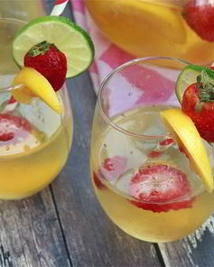 Сангрия из белого вина