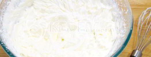 брусничный смузи со сливками. Шаг 5