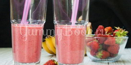 Клубнично-банановый смузи