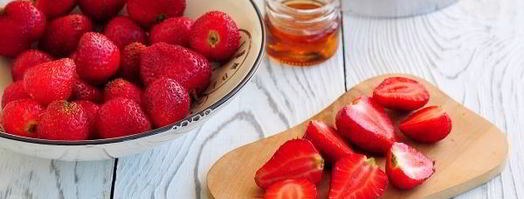 клубничный смузи с молоком. Шаг 5