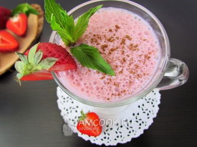 Рецепт клубничного смузи с овсяными хлопьями