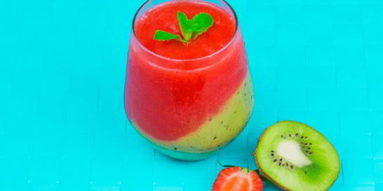 Ледяной двухслойный смузи