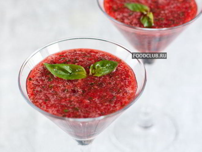 Рецепт смузей из клубники с базиликом