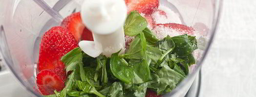 смузи из клубники с базиликом. Шаг 4