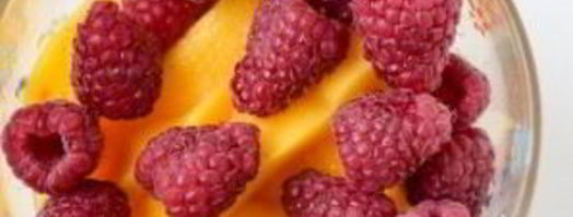 смузи из манго и ягод. Шаг 4