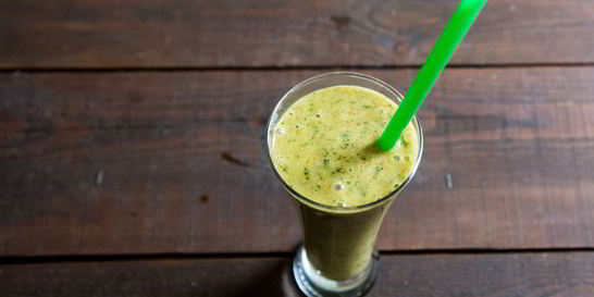 Смузи с хурмой